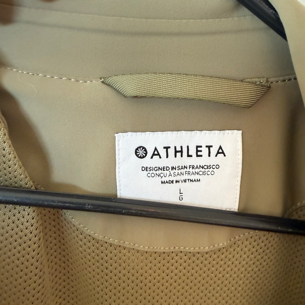 Athleta Stellar Trench - Picture 4 of 5